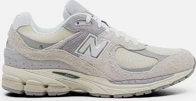 New Balance 2002R Sneakers Heren - Beige - Maat 44 - Synthetisch, Textil
