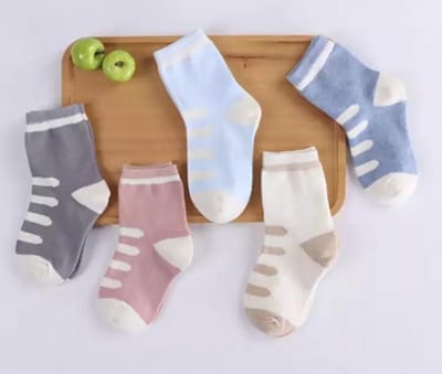 5 paar New born Baby sokken - Set babysokjes - 0-6 maanden - Gestreepte Babysokken - Multipack - Kraamcadeau voor Jongen of Meisje - Babyshower Cadeau - Kraammand