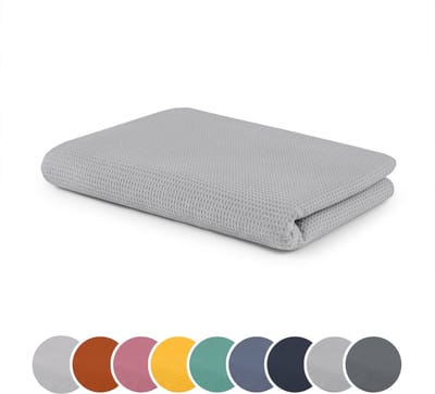 sleepling 150 x 200 cm plaid met wafelstructuur | sofa- of woondeken | huidvriendelijke knuffel deken | temperatuurregulerend | van 100% katoen | wasbaar op 30 graden | zilver-grijs