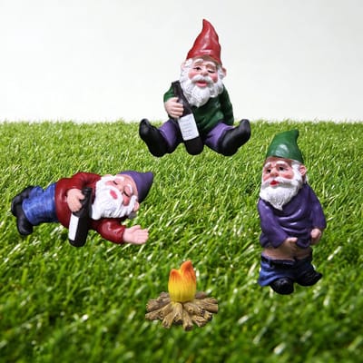 Grappige Tuinornamenten - Zittende Dwergen, Pissende Gnoom en Bonfire Decoratie voor Buiten, 4 Stuks