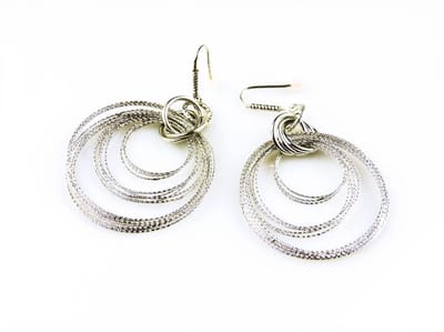model Faustine oorringen in zilver