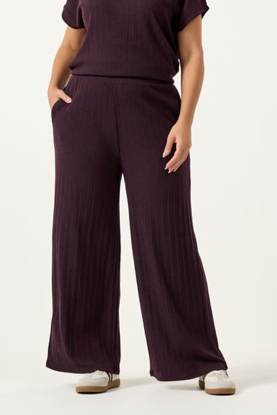 Yours Donkerpaarse Gebreide Broek Met Wijde Pijpen Size 42