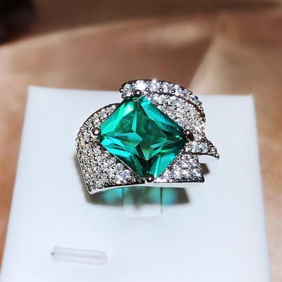 Nouvelle Bague Tournante Imitation Paraiba Femme Rétro Vert Lac Diamant Haute Carbone Couleur Trésor Bague Ouverte Cadeau de Fête resizable gray