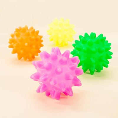 Balle Jouet Oursin de Mer Coloré Entraînement pour Animaux de Compagnie Balle Creuse Jouet Sonore pour Chiot Petit Chien Molaire Random 1PCS orange