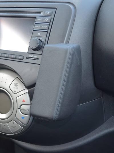 Houder - Nissan Micra (K13) 03/2011-2014 Kleur: Zwart