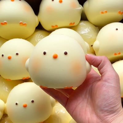 Taba Squishy Poulet Mignon Jouet à Presser Soulagement du Stress Montée Lente Sensoriel Fidget pour l'Anxiété TDAH Autisme Cadeaux Enfants Adulte Amusant ASMR