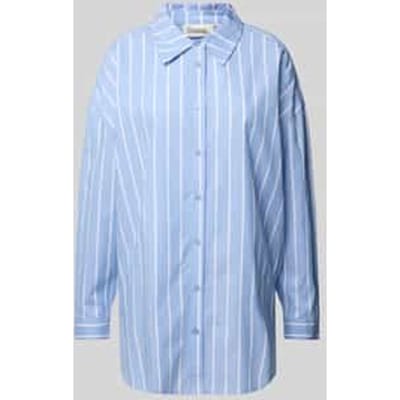 Relaxed fit overhemdblouse met manchetten, model 'Kiona'