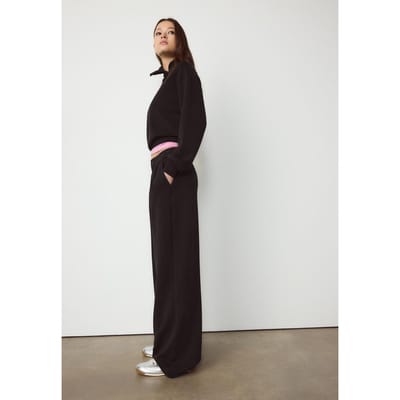Stradivarius Broek met plooien en zachte touch  Zwart XS