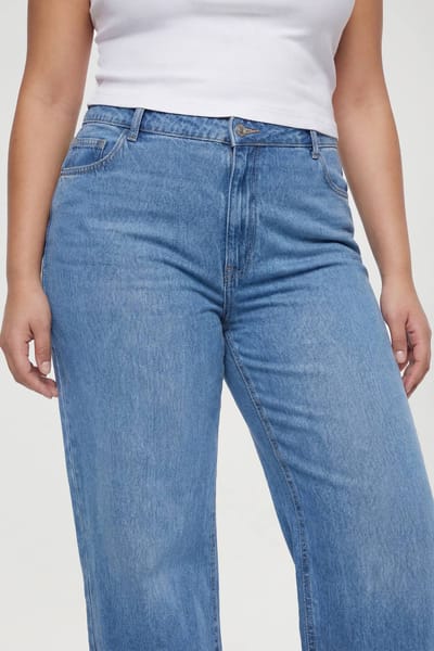 boohoo Dames Plus Basics Hoge Taille Boyfriend Jeans | Medium Gebleekt | Maat: 44