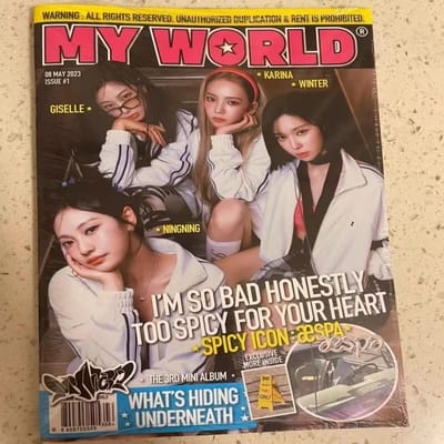 Album aespa - [MY WORLD] 3ème Mini Album Version ZINE SPICY