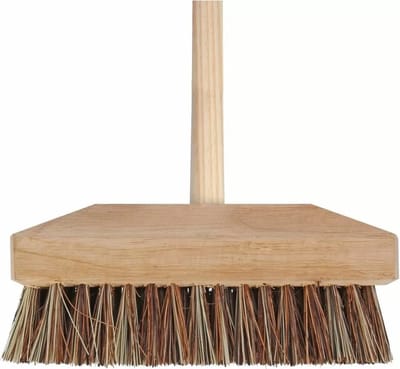 Buitenbezem/schrobborstel hard - FSC hout - 22 x 130 cm - straatbezems