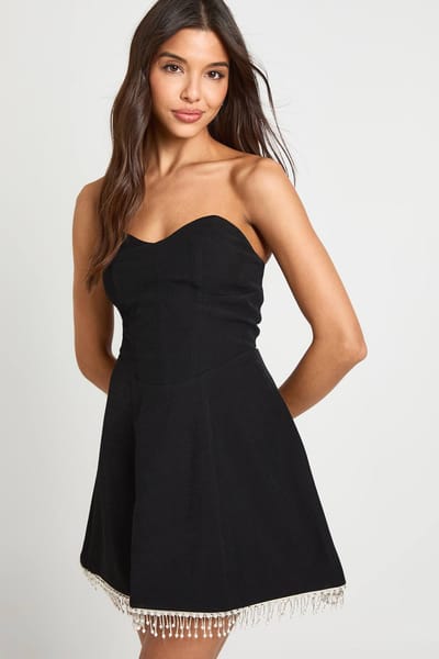 boohoo Dames Skaterjurk met een bandeau-gedecoreerde zoom | Black | Maat: 16