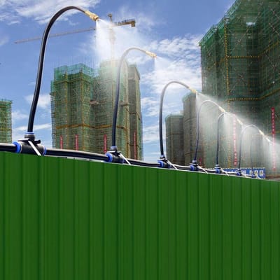 Automatisch Irrigatiesysteem - Bewateringsset - Buitenkoeling - Instelbare wateruitgang - 50 meter slang - Zwart