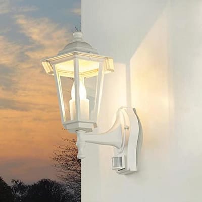 Buitenlamp met Bewegingsmelder in Wit - Rustiek Design, Waterdicht IP44, Ideaal voor Tuin en Terras