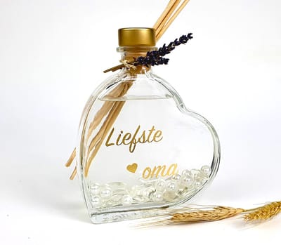 Geurstokjes - Geurverspreider - Hartje - Cadeau oma - Oma cadeau - Cadeau voor oma - Liefste oma - Kerst cadeau