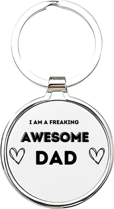 Akyol - i am a freaking awesome dad Sleutelhanger - Vader - de liefste vaders - vader sleutelhanger - papa sleutelhanger - sleutelhanger papa - familie sleutelhanger - vaderdag cadeautje - papa cadeau - dad - stiefvader - schoonvader - 4 x 7,5 CM