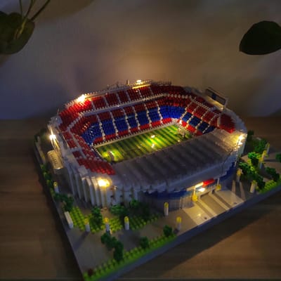 Hoge Kwaliteit Parijs Hoge Kwaliteit Stijl Hoge Kwaliteit Voetbal Hoge Kwaliteit Stadion Bouwpakket Zeer kleine schaal Compact formaat Hoge Kwaliteit Diamant in-bag