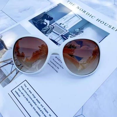 Nieuwe Retro Klassieke Zonnebril dames Ovale Vorm Mode Zonnebrillen dames Designer Ronde Zonnebrillen Meisjes Oculos De Sol