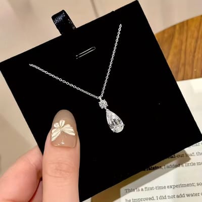 925 Sterling Zilveren Traandruppel Ketting met Zirkoon – Elegante Minimalistische Halsketting voor Dames, Perfect als Cadeau