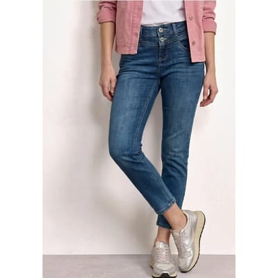 7/8 Mid Waist Slim Legs jeans in Slim Fit