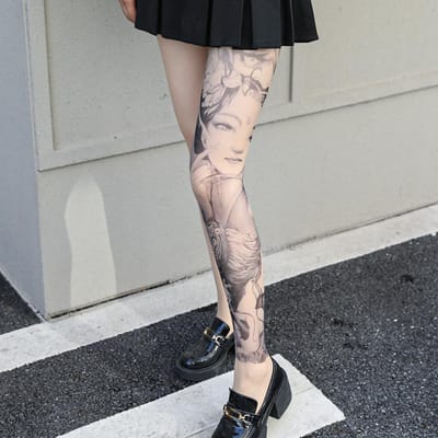 Gotische Stijl Edgy Dames Eenzijdige Tattoo Print Doorzichtige Strakke Tattoo Sokken Een Volledige Been Tattoo Print Pantybloemen Draak Schedels One Size gray