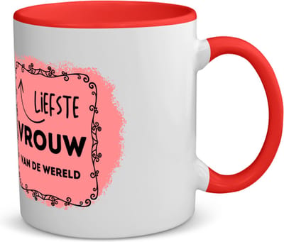 Akyol - liefste vrouw van de wereld koffiemok - theemok - rood - Vriend/vriendin - de liefste vrouw - valentijnsdag - verjaardag - cadeautje voor vriendin - kado - geschenk - 350 ML inhoud
