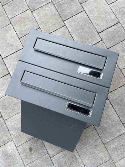 Dubbele brievenbus - Postbak voor woning - Inbouwen in muur - Twee naamplaatjes - Antracietgrijs mat