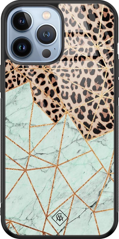 Casimoda® hoesje - Geschikt voor iPhone 13 Pro Max - Luipaard Marmer Mint - Luxe Hard Case Zwart - Backcover telefoonhoesje - Bruin