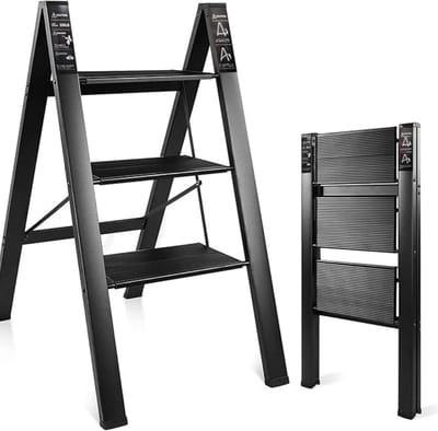Huishoudtrap 3 Treden - Keukentrap 3 Treden - Keukentrapje Opvouwbaar - Trapladder - 150 KG Draagvermogen - Antislip - Hoogwaardig Aluminium - Ultralicht