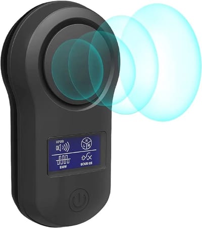 Ultrasoon Ongedierteverjager Met Elektromagnetische Golven – Frequentieconversie – Plug-and-Play – Te gebruiken om muizen/knaagdieren/spinnen te weren – geschikt voor gebruik binnenshuis – Zwart
