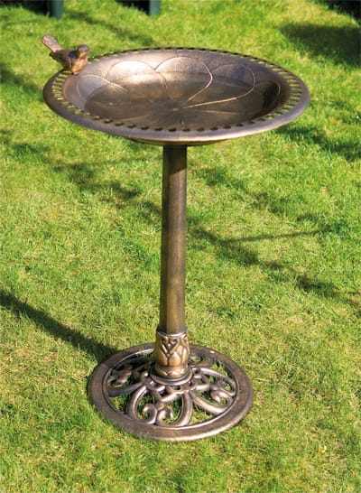 St. Helens Home & Garden Bronslook Sier Vrijstaand, Weerbestendig, Voetstukstijl, Eenvoudig te monteren vogelbad