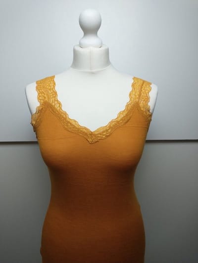 Dames singlet stretch top Henriette-kanten bandjes-effen fresia mosterdgeel-maat S/M-onderhemd