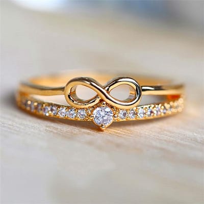 Huitan Chic Vorm van Strik Vingerring voor Vrouwen Oneindigheidsteken Zirkonia Ringen Mode Vingeraccessoires Dagelijkse Party Sieraden 8
