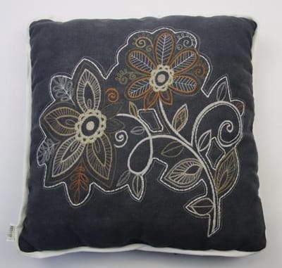 Madison sierkussen 50x50 cm Emborderie flower taupe