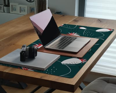 Coloray Bureau Onderlegger - Aardbeienflesgroen Onderlegger Bureau - 100 cm x 50 cm - Groente Bureau Onderlegger - Bureau Onderlegger Groot - Bureau Onderlegger XXL - Computer Mat - Bureau Pad