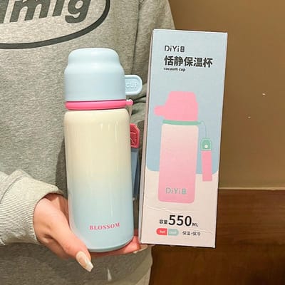 Eenvoudige Thermosbeker voor Dames Nieuwe Stijl Mooi en Schattig Draagbare Roestvrijstalen Waterbeker met Deksel voor Onderweg 550ml