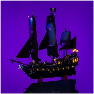 LMB 2.0 - Verlichtingsset geschikt voor LEGO® 10365 Piratenschip van Kapitein Jack Sparrow