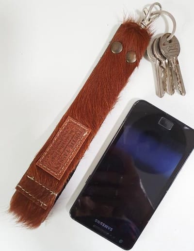 Toetie & Zo Handgemaakte Leren Sleutelhanger Koeienvacht XL, Sleutelkoord, sleutelhouder, leder, handgemaakt
