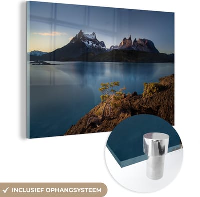 ® Glasschilderij 180x120 cm - Schilderij acrylglas - Meer - Berg - Patagonië - Foto op glas - Muurdecoratie woonkamer - Wanddecoratie slaapkamer - Schilderijen