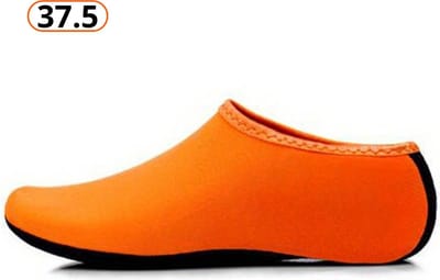 Bovista Waterschoenen Voor Kinderen & Volwassenen - Aqua Shoes - Aquaschoenen - Afzwemschoenen - Zwemles Schoenen - Oranje - Maat 37.5