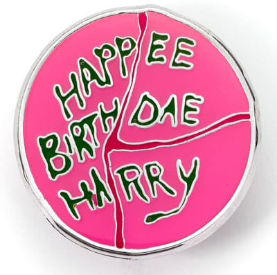 The Carat Shop - Harry Potter - Happee Birthdae Harry Cake - Speldje - Pinbadge