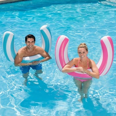 Opblaasbare Gebogen Zwembad Noodles - 60*75CM - voor Volwassenen - Zwemmen, Reizen, Strand, Feest - Roze/Blauw Gestreept - 2 Stuks