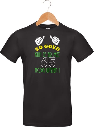 mijncadeautje - T-shirt unisex - zwart - opdruk in kleur -  zo goed met   65 jaar - maat M