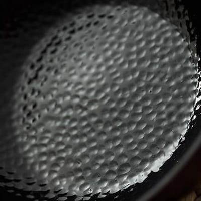 IJzeren Melkpan - Steelpan Soeppan - Kleine Keukenmaaltijden - Ergonomische Anti-verbrandingshandgreep - 24 cm - Zwart