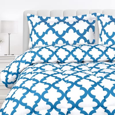 Famanu - Quatrefoil dekbedset kingsize, 3-delig, dons-alternatief, zacht en machinewasbaar – Wit/Blauw