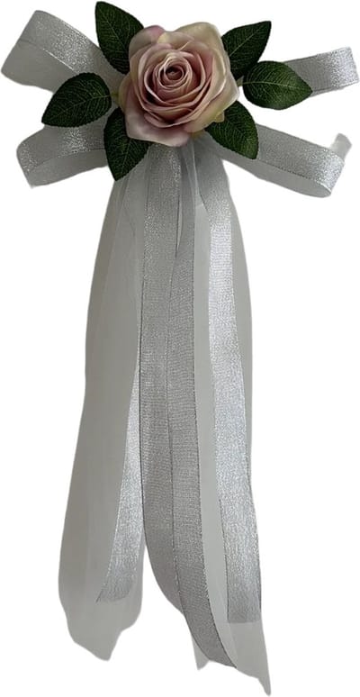 autodeco.nl SIA GLAMOUR Handvatten Decoratie 4 stuks - Trouwauto Versiering - Poeder Lila Rozen met Zilveren Linten en Tule - Bloemen voor op de Handvatten - Versiering Handvat Auto - Autoversiering voor Volgauto's