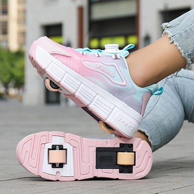 Chaussures de course pour enfants Garçons et filles Chaussures Burst Chaussures volantes à double roue Chaussures à roulettes Patins à roulettes pour filles Nouveau 38 white