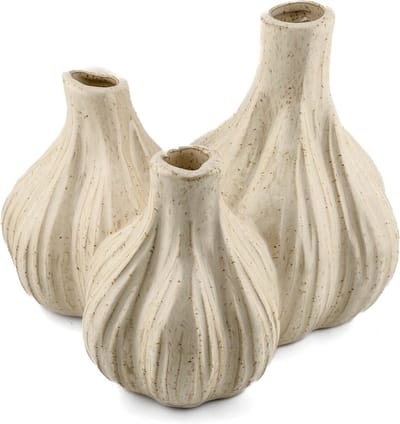 HomeBound by KY | Aardewerk tulpenvaas garlic beige | beige bloemenvaas | 16,5x15,5x13,5cm