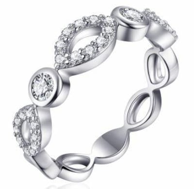 Schitterende Zilveren Ring Schakels met Zirkonia's 16.50 mm. (maat 52) model 161