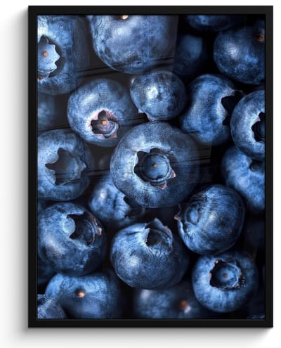 Poster in lijst - Fotolijst 50x70 cm - Posters - Bessen - Blauw - Fruit - Posterlijst zwart - Decoratie - Wanddecoratie woonkamer - Muurdecoratie slaapkamer